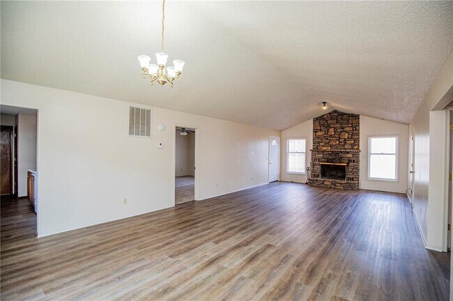 Foto del edificio - 1 Michael Ln