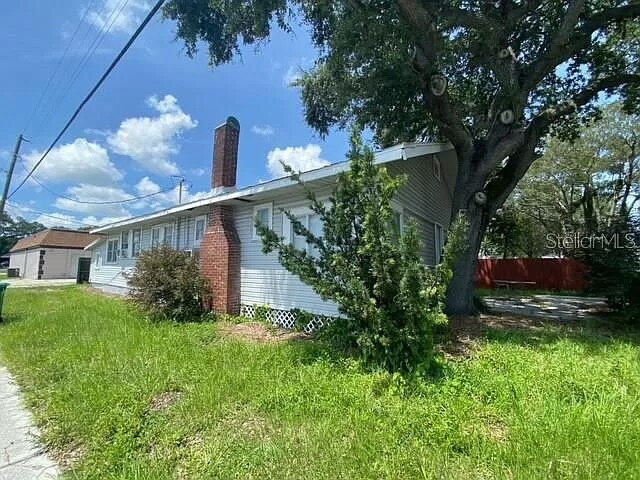 Foto principal - 601 8th St W