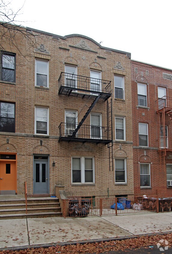 Building Photo - 562 82nd St
