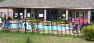 Piscina - Millpoint Townhomes