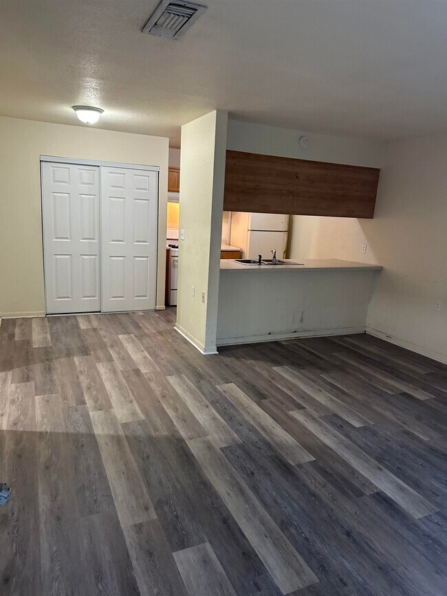 Foto del edificio - 317 Mabry St