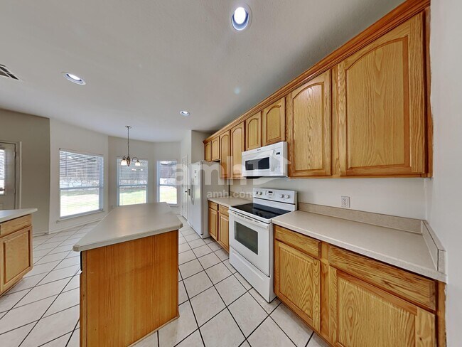 Foto del edificio - 7808 Riverwalk Trail
