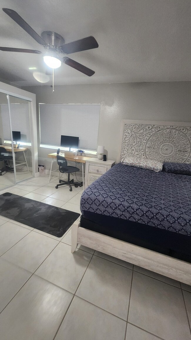 Photo - 2905 Autumnwood Trail House