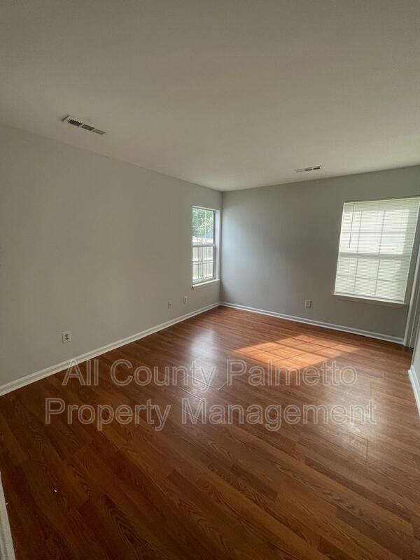 Foto del edificio - 5143 Eastway St