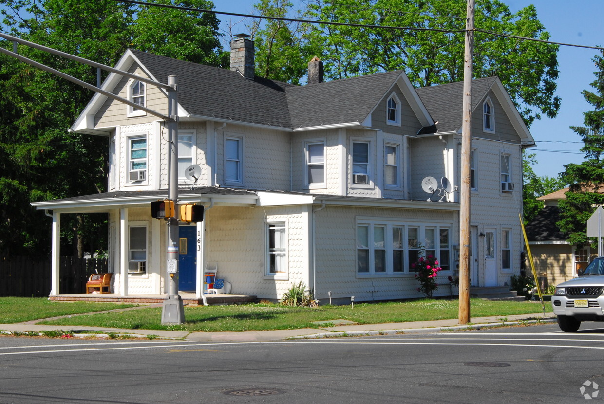 Building is not on property - Gregory School Apartments