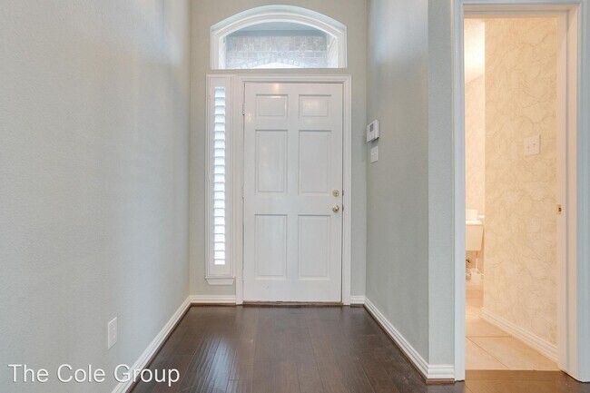 Building Photo - 4 br, 2.5 bath House - 6705 Audubon Trl