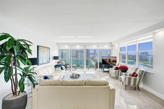 Building Photo - 2501 S Ocean Dr