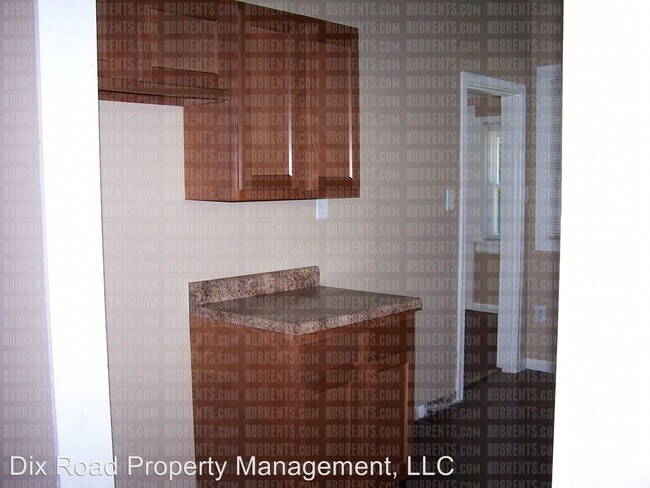 Foto del edificio - 4 br, 2 bath House - 903 Main Street,