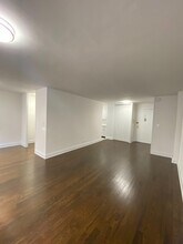 Building Photo - 96 Fifth Avenue