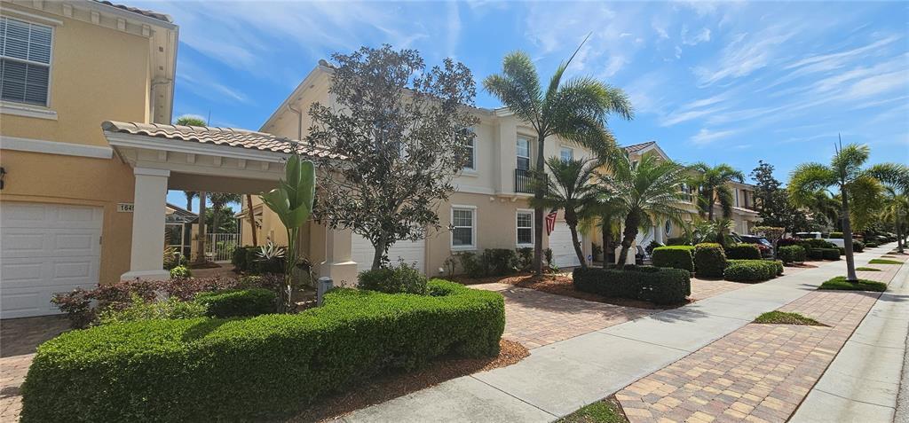 Primary Photo - 1655 Burgos Dr