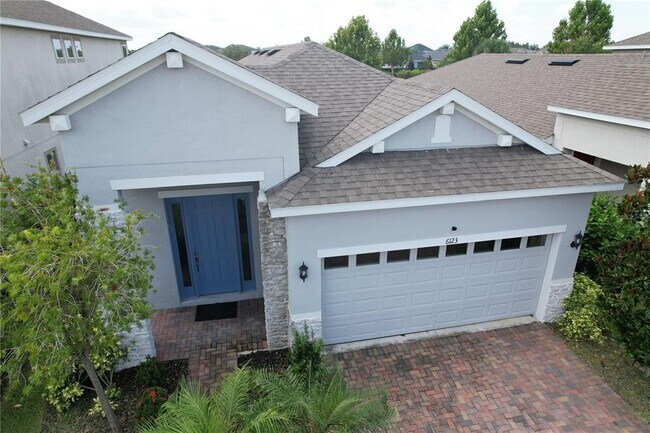 Building Photo - 6123 Voyagers Pl