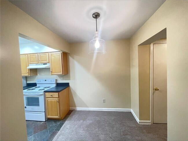 Foto del edificio - 3083 Colonial Way