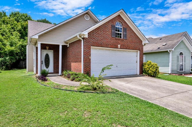 Building Photo - 384 Walker Way