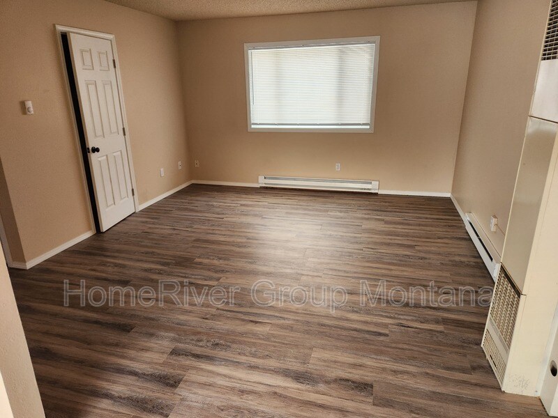 Foto principal - 2308 Hillview Ct