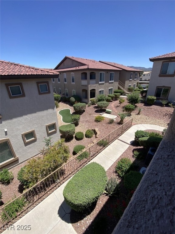 Building Photo - 2305 W Horizon Ridge Pkwy