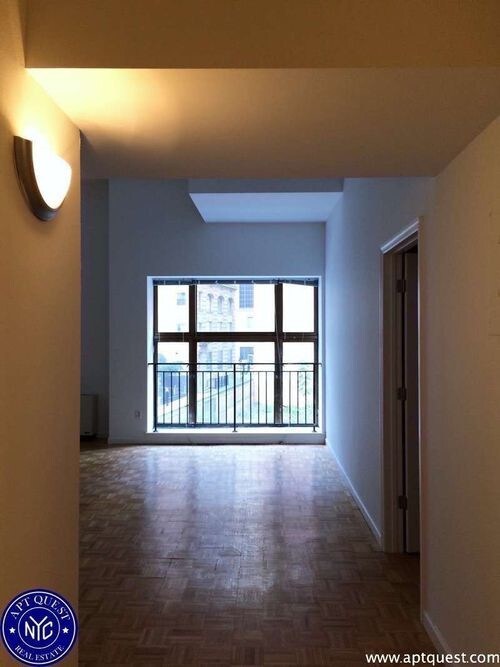 Foto principal - 75 West St