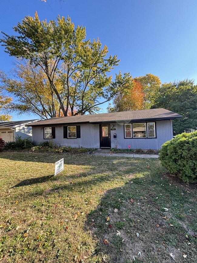 Building Photo - 906 Timothy Trail