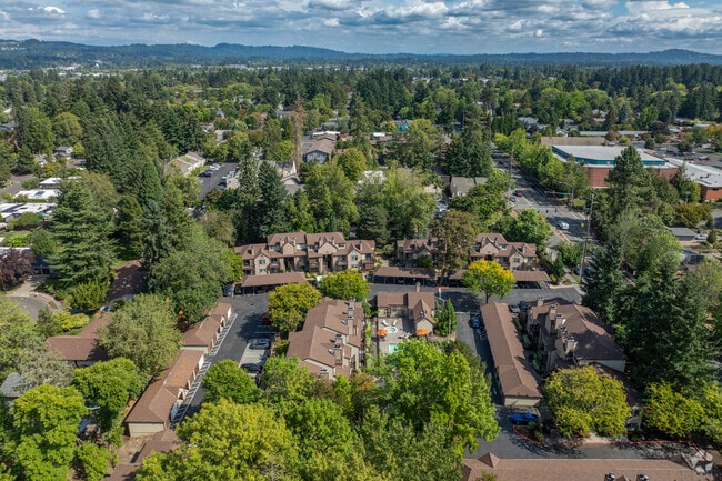 Context - Stratford Apartments