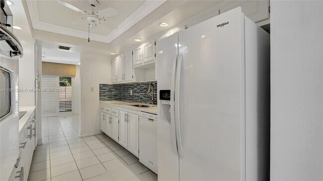 Foto del edificio - 205 Dunwoody Ln