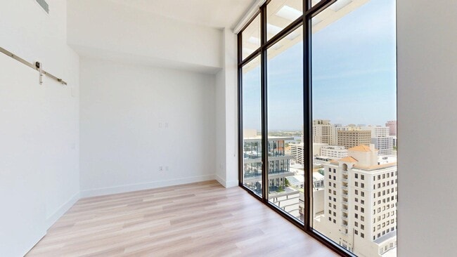 Interior Photo - Griffis West Palm