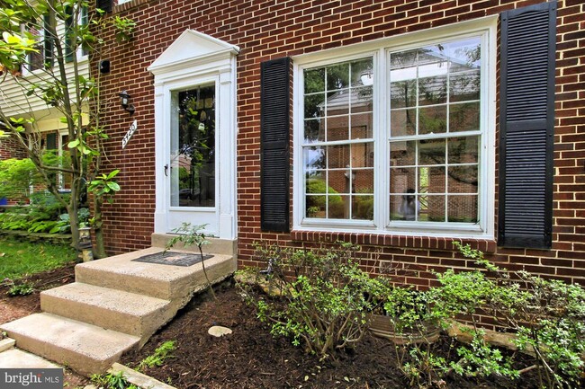 Building Photo - 5420 Midship Ct