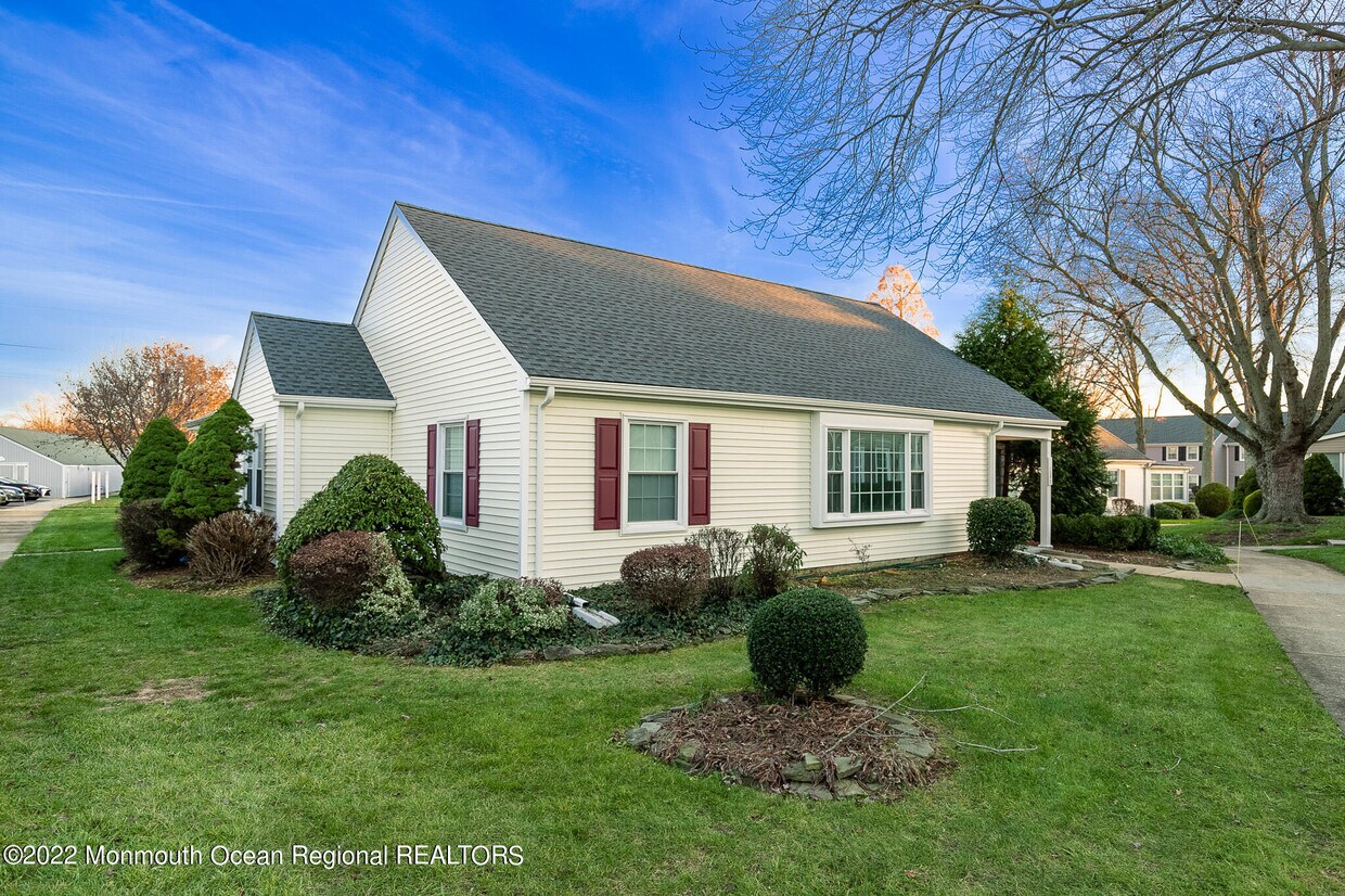 180C Prescott Ln, Monroe Township, NJ 08831 House Rental in Monroe