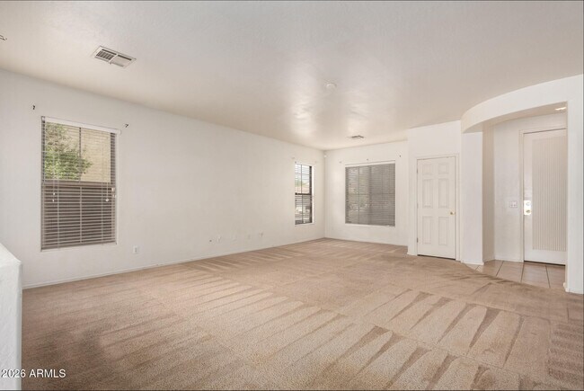 Building Photo - 513 W Beautiful Ln