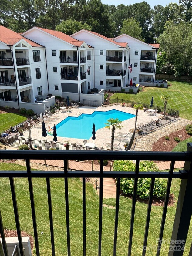 17811 Half Moon Ln Unit O, Cornelius, NC 28031 Condo for Rent in