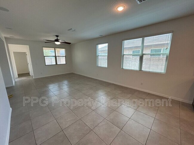 Building Photo - 10319 W Hammond Ln