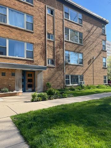 Foto del edificio - 7402 N Sheridan Rd