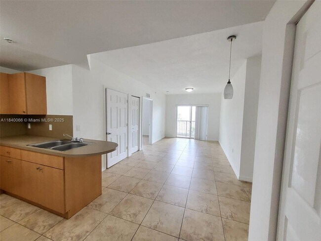 Foto del edificio - 435 SW 12th Ave