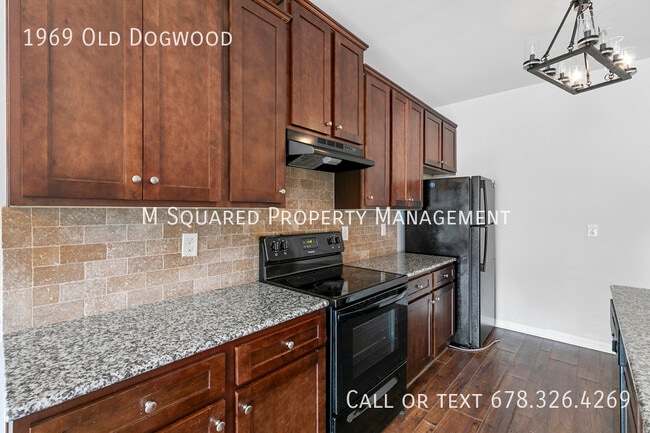 Foto del edificio - 1969 Old Dogwood