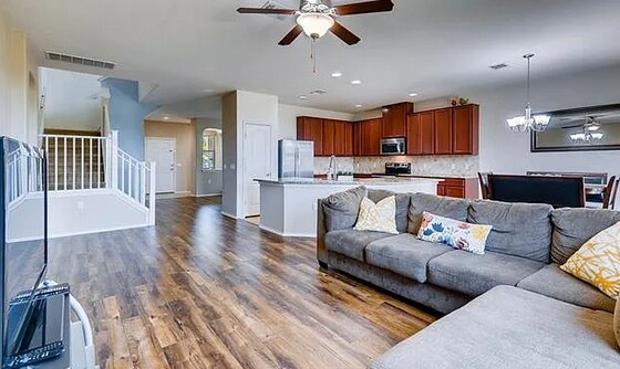 Building Photo - 8412 Panadero Dr