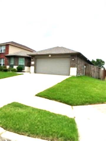 Building Photo - 400 Rock Prairie Ln