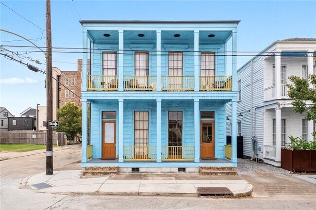 Building Photo - 1702 S Rampart St
