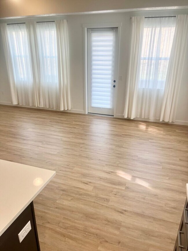 Foto del edificio - 754 W Blue Magic Ln