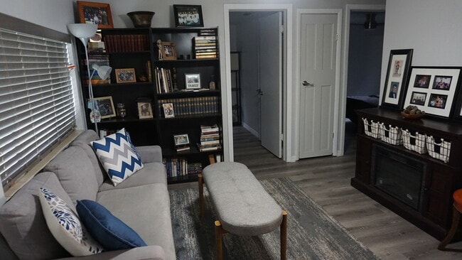 Foto del edificio - 5210 43rd Terrace N