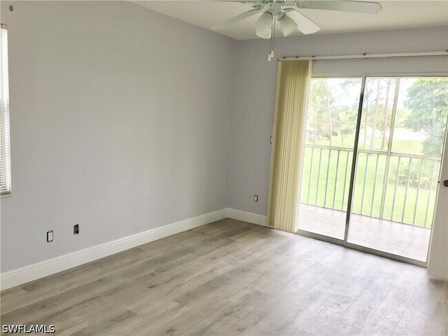 Foto del edificio - 2648 Kings Lake Blvd