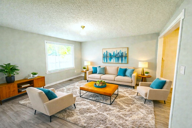 Photo - 2015 W Wilkins St House