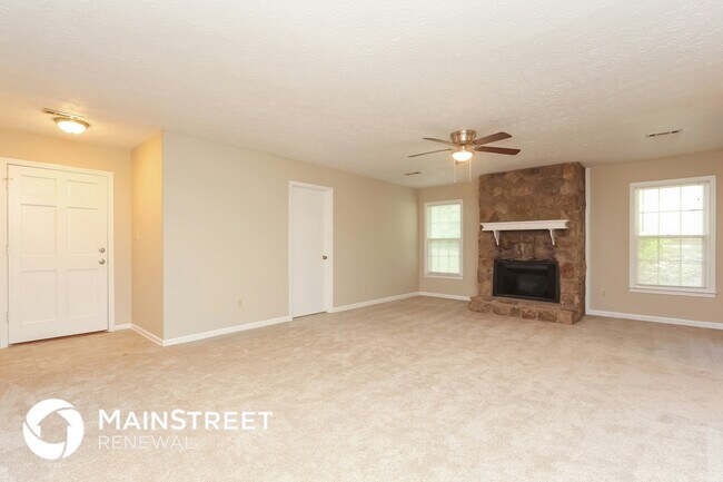 Building Photo - 7307 Fernwood Dr