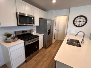 Building Photo - 907 S Sea Horse Ct