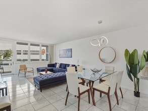 Building Photo - 3725 S Ocean Dr