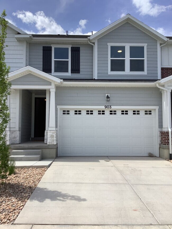 Building Photo - New Construction Townhome Located in Prime...