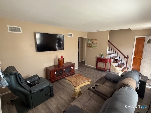 Building Photo - 62 McKinley Ave