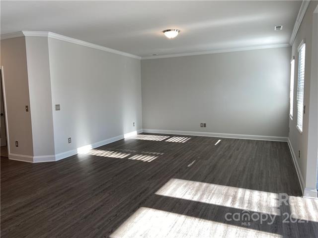 Foto del edificio - 4608 Grove Manor Dr