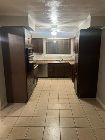 Foto del edificio - 3717 Cranston Ct E