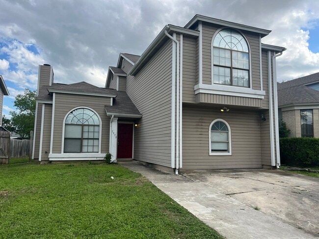 Building Photo - 5990 Catalina Sunrise Dr