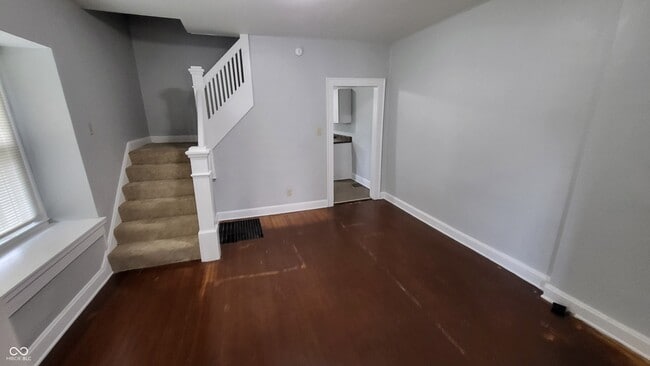 Foto del edificio - 5216 E Walnut St