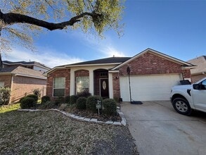 Building Photo - 10715 Lyndon Meadows Dr