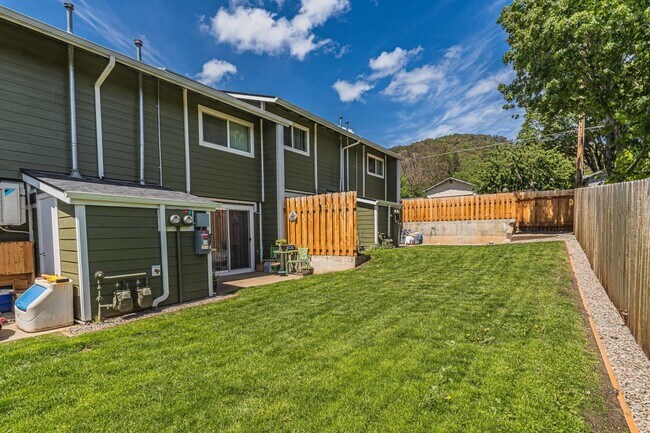 Foto del edificio - 459 4th Ave